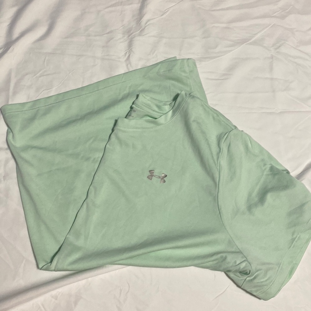 Under armour shirt